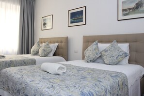 1 soverom, strykejern/-brett, wi-fi (inkludert) og sengetøy