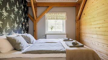 Kamer, 1 twee- of 2 eenpersoonsbedden, uitzicht op tuin | Gratis wifi