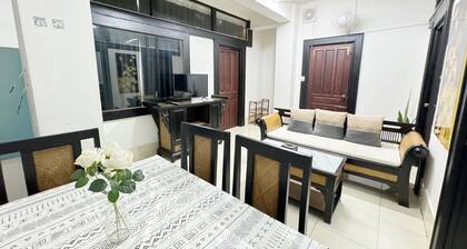 Cozy 2-bedroom apartment in awesome Vientiane with AC, WiFi
