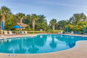 Pool - Golf Course Views, Access to Pool and Beach! (Hilton Head Island)