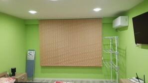 2 多间卧室、熨斗/熨衣板、WiFi、床单