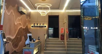 Baiyangdian Weinan Hotel