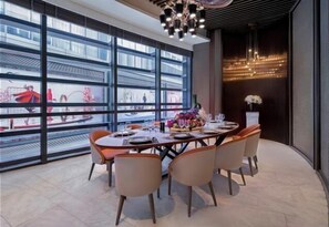 Restaurant - Harbour Plaza Metropolitan (Shanghai)