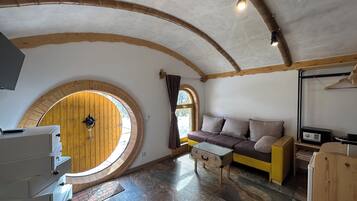 Caja de seguridad en la habitación y decoración personalizada