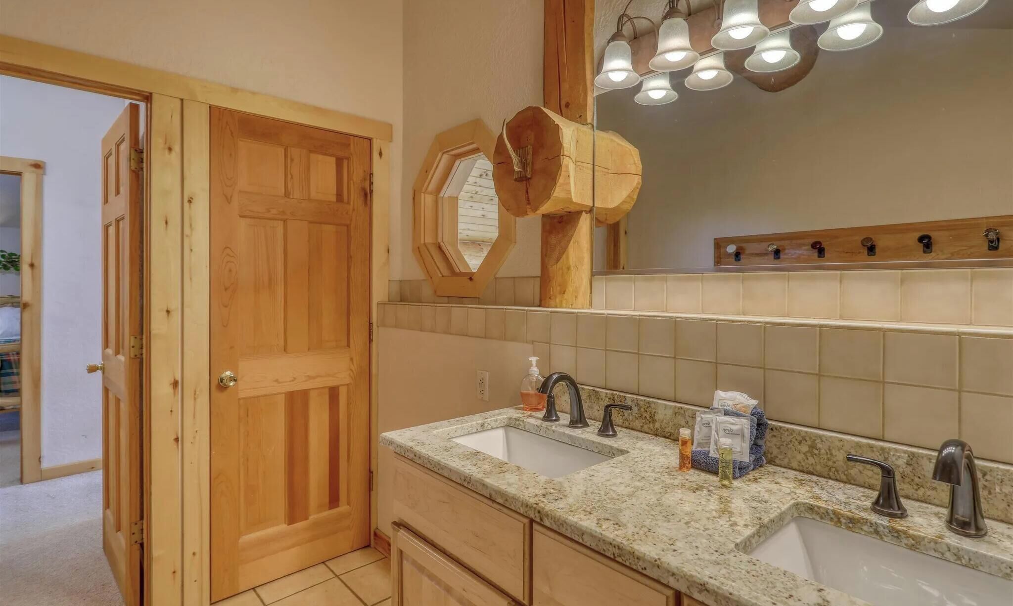 Upstairs Full Bath