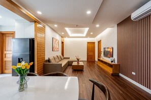 Luxe appartement, uitzicht op de stad | Woonruimte | Smart-tv