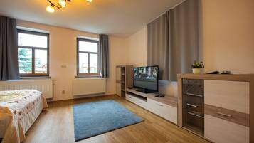 5 quartos, Wi-Fi, roupa de cama