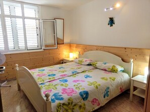 2 bedrooms, iron/ironing board, WiFi, bed sheets - Arguineguin, vacation home directly by the sea, Casa Perchel (Arguineguin)
