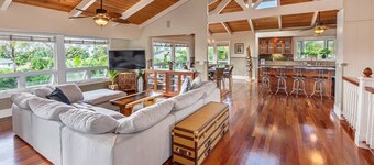 Napali Sunset Views+Pool/Spa + Bali Hai