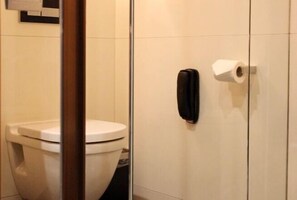 Bathroom - Hotel MoMc (Beijing)