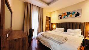 2 Schlafzimmer, Bügeleisen/Bügelbrett, WLAN
