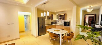 Chic 2BR Apt at center of Bole Brass