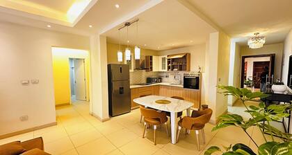 Chic 2BR Apt at center of Bole Brass