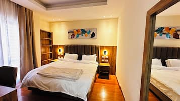 2 slaapkamers, een strijkplank/strijkijzer, wifi