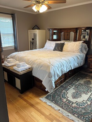 3 Schlafzimmer, Bügeleisen/Bügelbrett, kostenloses WLAN, Bettwäsche