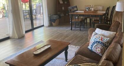 Cozy 2-bedroom house on Lake Almanor West Golf Course in charming Chester