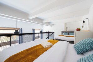 Studiosvit Classic | Mörkläggningsgardiner, strykjärn/strykbräda, barnsängar och gratis wi-fi