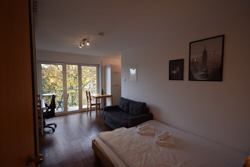 Apartment with balcony (1.3) | Parking | Perfect for business travelers
