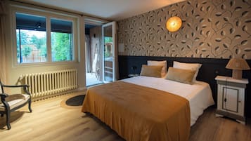 3 slaapkamers, een strijkplank/strijkijzer, gratis wifi, beddengoed