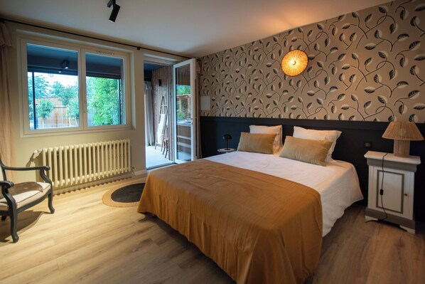 3 chambres, fer et planche à repasser, Wi-Fi gratuit, draps fournis