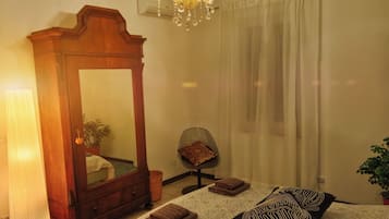 1 dormitorio, tabla de planchar con plancha, cuna de viaje y wifi