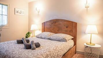 4 chambres, fer et planche à repasser, accès Internet, draps fournis