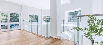 The Iconic Pub-house | 3BR | 3.5BA | Sleeps 10