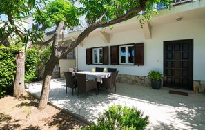 Exterior - Apartment in Sukosan Near the Beach (Sukosan)