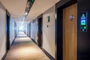 Interior - GreenTree Inn Smart Choice Hotel (Beijing West Railway Station north square) (Beijing)