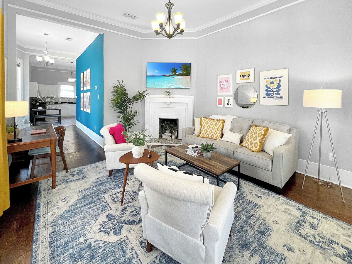 Casa Joy: Chic Historic Home w/ King Bed