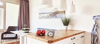 Vacation cottage Ameland for up to 5 people - pets welcome, close to the beach