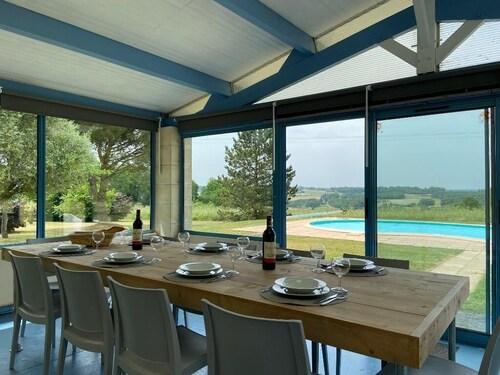 Charming villa with private pool and panoramic views – sleeps up to 12