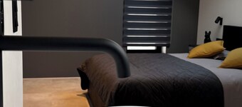 The hairdresser's loft