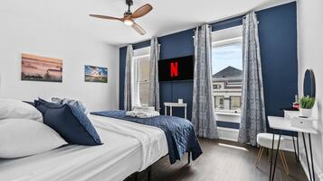 5 bedrooms, iron/ironing board, free WiFi, bed sheets
