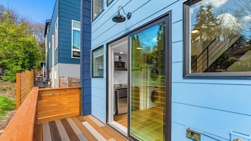 Apartment, 1 Double Bed, Kitchenette | Balcony