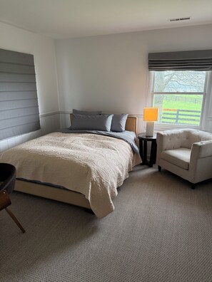 3 bedrooms, desk, iron/ironing board, WiFi