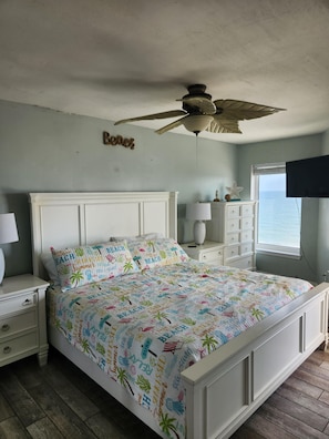 2 quartos, ferros/tábuas de passar roupa, Wi-Fi, roupa de cama