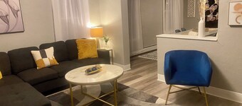 Stylish Freshly Renovated Duplex in Windber PET FRIENDLY