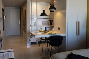 1 quarto, ferros/tábuas de passar roupa, Wi-Fi, roupa de cama