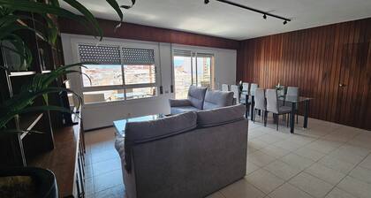 Viewpoint: Spacious & Sunny, Center Gandia