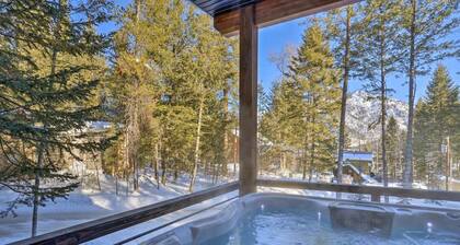 Luxury Mountainside Chalet - 35 Mins from Jackson, WY