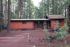 Exterior - Rockwall Cabin (Pinetop-Lakeside)
