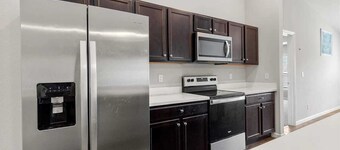 Charming 3-bedroom house with AC and WiFi in Port St. Lucie