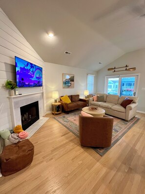Smart TV, books