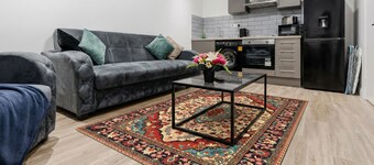 Near LFC & City | Budget | LongTerm | Free Parking