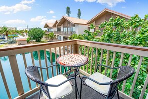 Appart'hôtel, plusieurs lits (Our House at the Beach Lake House - C) | Restauration extérieure