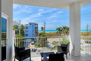 House, Multiple Beds (Family Tides) | Property grounds - Family Tides (Siesta Key)