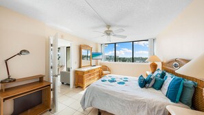 Appart'hôtel, 1 grand lit et 1 canapé-lit (Our House at the Beach - 204W)