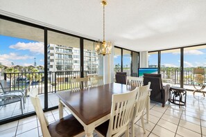 Leilighet, 1 queensize-seng med sovesofa (Our House at the Beach - 204W) | Innvendig