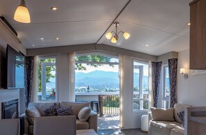 Smart-tv en een open haard